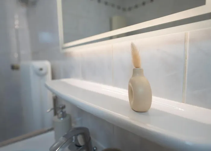 Tanic Loft Main Station * Dusseldorf