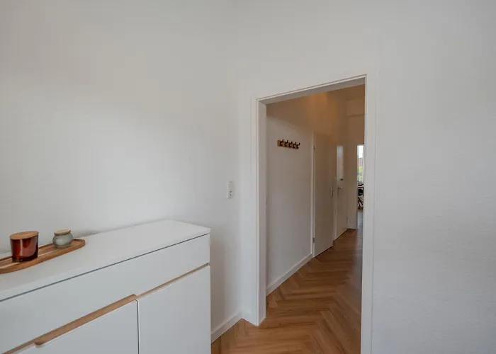 Tanic Loft Main Station Apartment