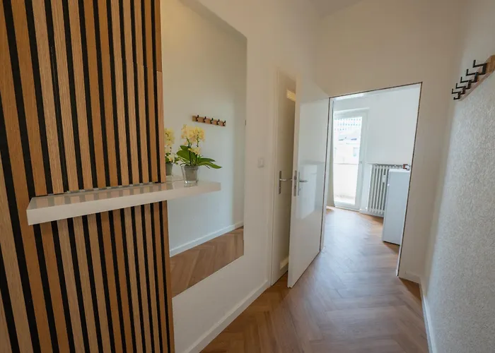 Tanic Loft Main Station Apartment